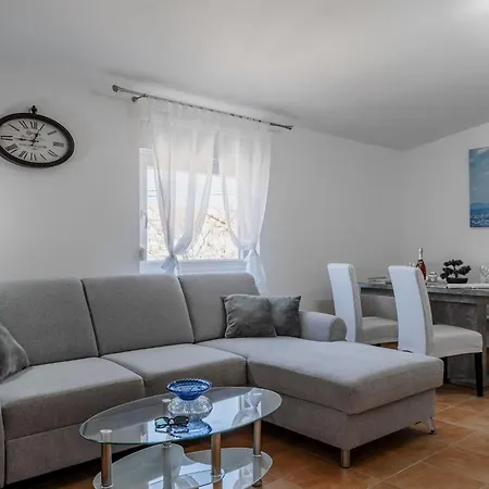 Sostaric By Interhome * Vir