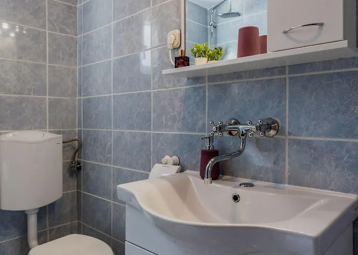 Sostaric By Interhome * Vir