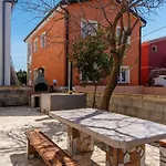 Sostaric By Interhome *