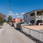 Sostaric By Interhome * Vir