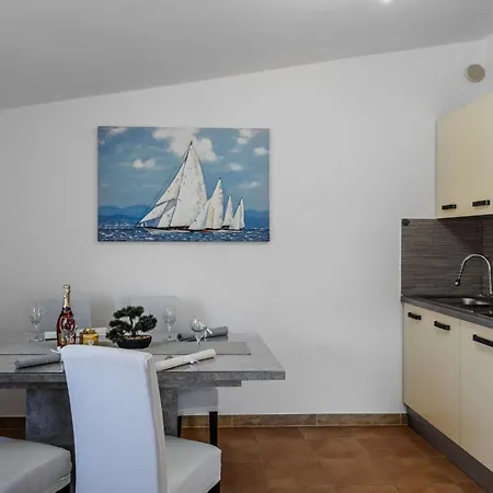 公寓 Sostaric By Interhome